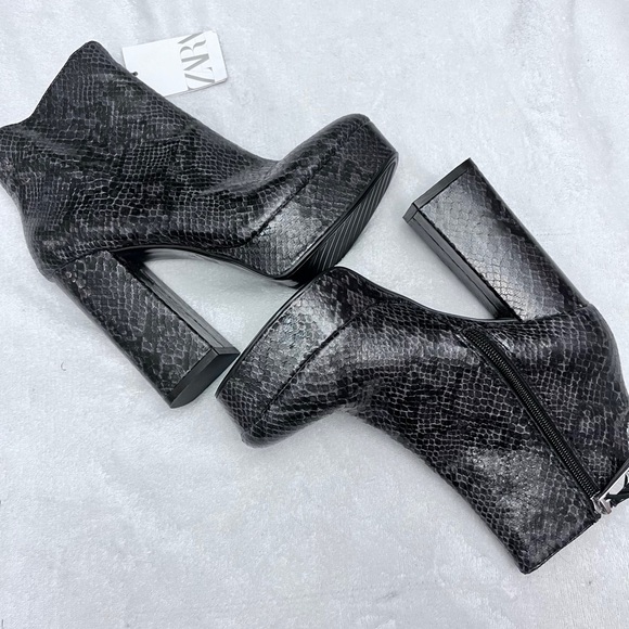 Zara Ankle Boot size 6 - Picture 2 of 5